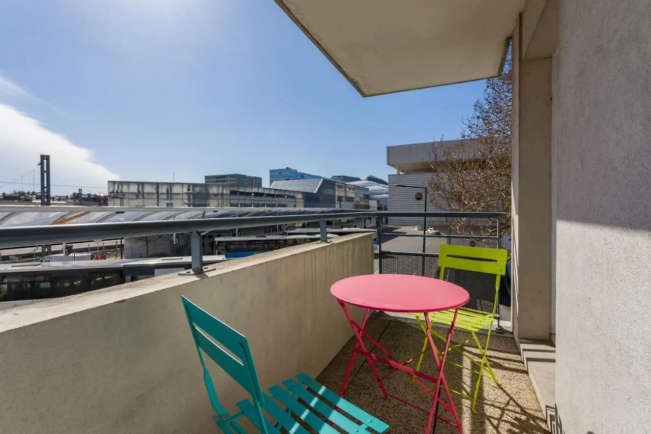 Le Solferino - Appartement 1 Chambre Avec Un Bacon Rennes Apartment
